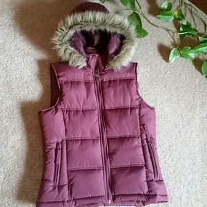 NWOT Maurcies  Vest w/Detachable Hood Size Medium